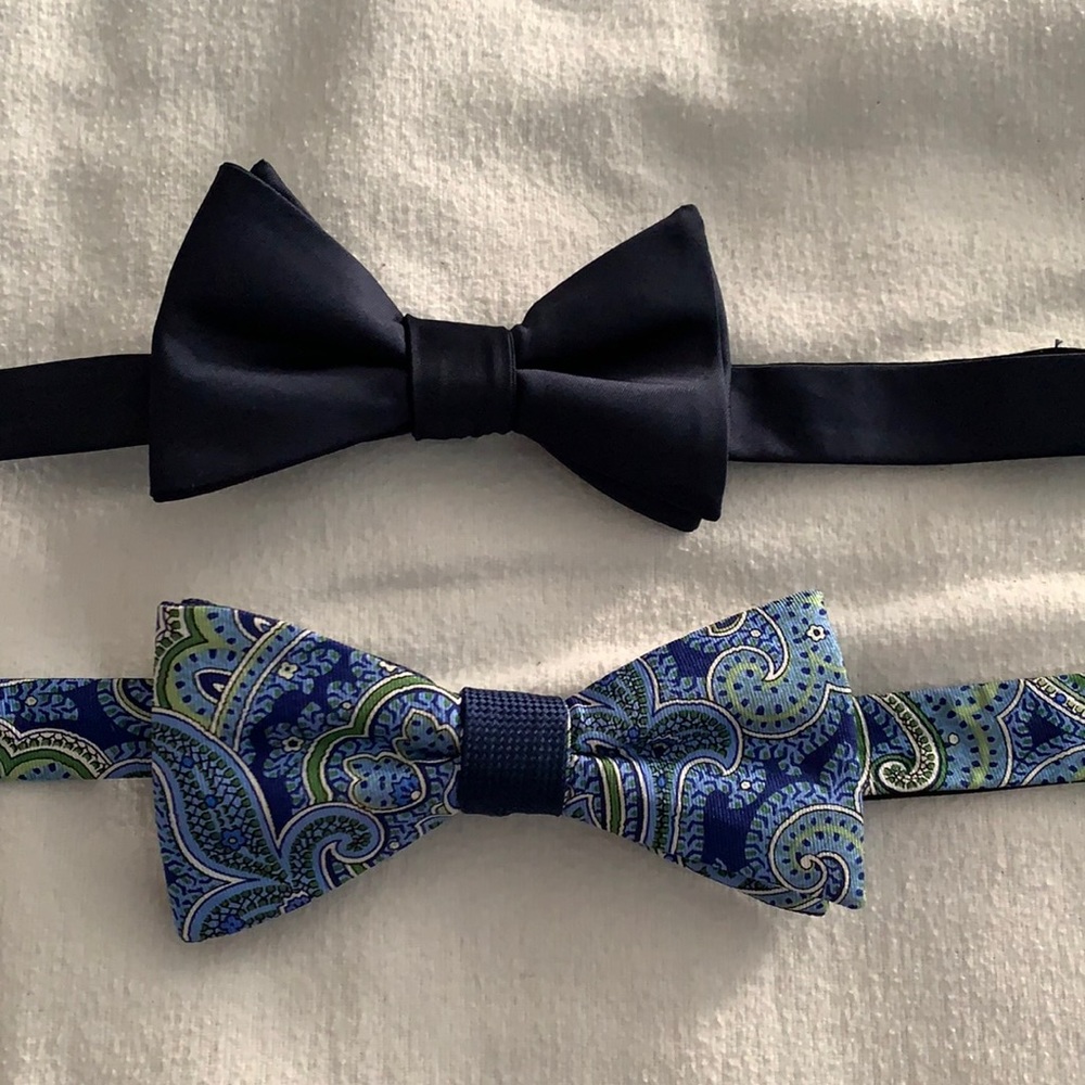 Boys bow ties